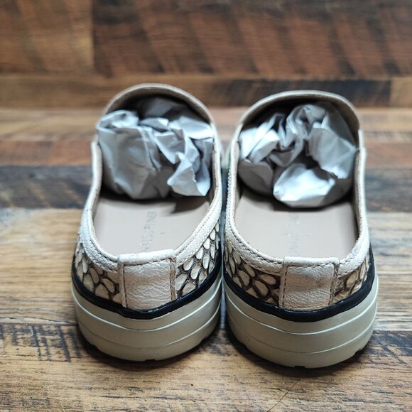 Donald J. Pliner Women's Ursa Mule Snake Print Slip On Flats Size 6 - Picture 3 of 8